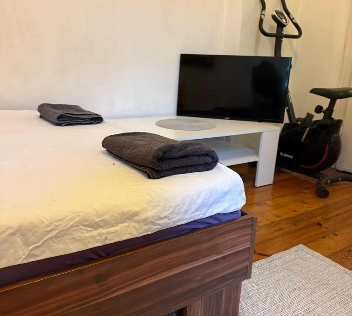 Salts Market 3Br Retreat Sofia Apartment